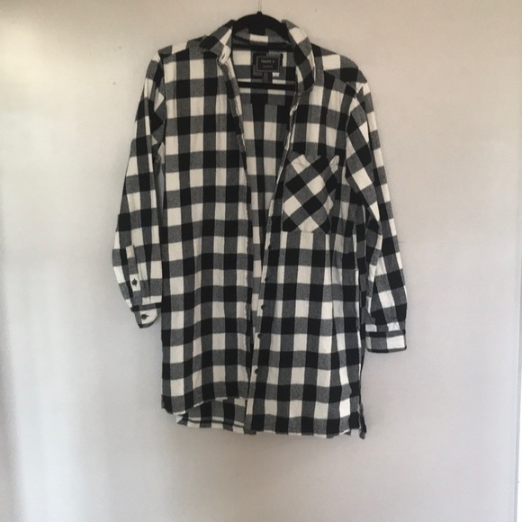 Black and White Flannel - Picture 1 of 2
